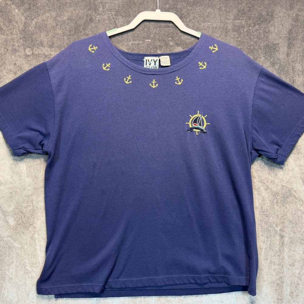 VTG Ivy Club Classics T-Shirt Women Large Nautical Sailboat Anchors 90s